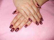 Zselés műköröm díszítés