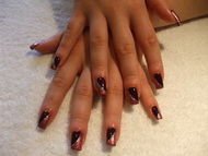 Zselés műköröm díszítés