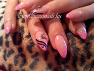 Best Nails - .