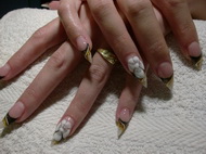 Stiletto zselé virággal