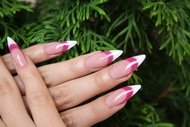 Best Nails - .
