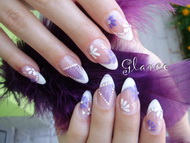 Margaréták Nórikának festőzselével