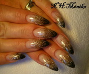 Best Nails - Moncsa Munkái