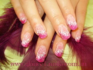 Már megint egy masnis