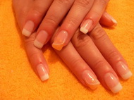 Best Nails - Virágozva