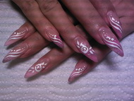 3 D-s zselés díszítéssel.