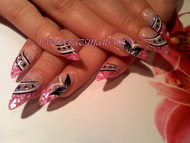 Best Nails - .