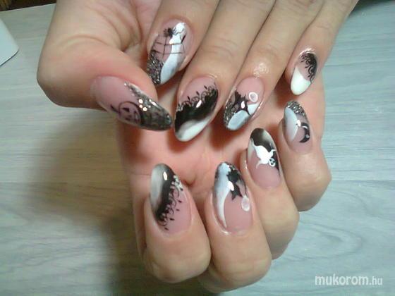 kissmargit - hellowen - 2013-10-28 17:40