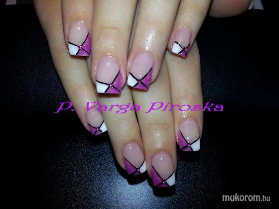 P. Varga Piroska - Zselé akril és strasszok - 2014-09-03 09:22