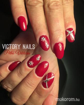 Pethő Viktória - Victory Nails - 2017-12-25 18:49