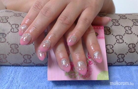 Nagy Krisztina - törtkagylós - 2011-07-29 17:41