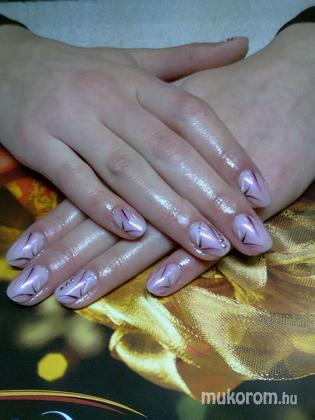 Pályi Andrea - Gel lakk - 2011-12-16 21:03