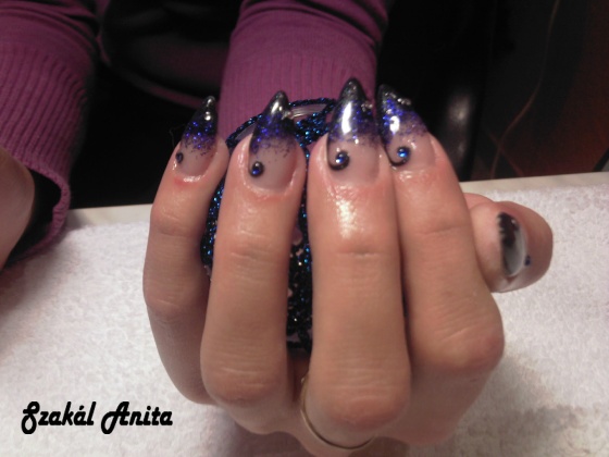 Szakál Anita - Szilvi - 2011-01-13 11:26