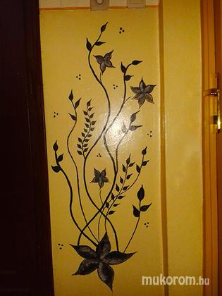 Udvardi Mónika - lépcsőház festés - 2014-09-11 11:25
