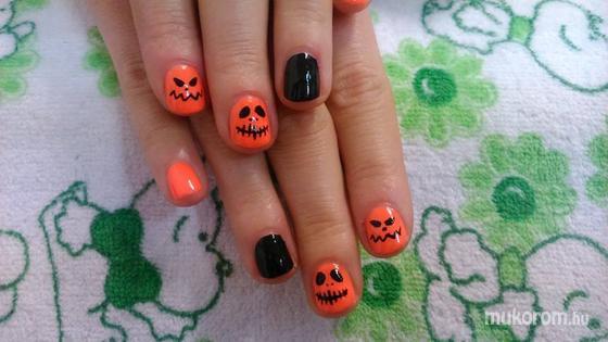 Szenyita Ibolya - Halloween - 2014-11-03 21:16