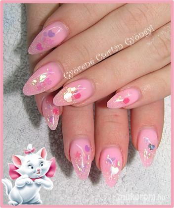 Gyöngyi Györené Csertán - Pink nails - 2015-05-26 19:16