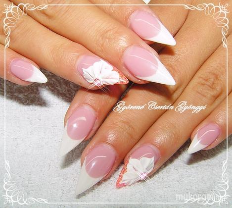 Gyöngyi Györené Csertán - French nails - 2014-11-27 20:19