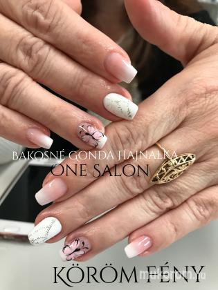 One salon - One - 2018-04-28 08:55