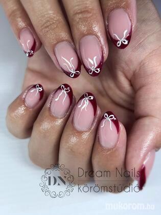 Dream Nails Körömstúdió - Masnis cukiság - 2024-11-18 11:19