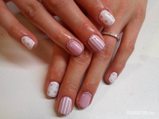 Schmuk Henrietta - Roz - 2015-03-04 21:54