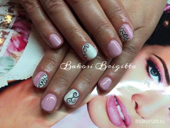 Bakosi Brigitta - Finom rózsaszín - 2015-03-31 19:02