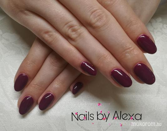 Rest-Fülöp Alexandra - Dark nails - 2019-06-28 07:41