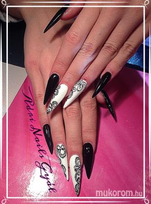 Stiletto nails - Nail pictures - 15.