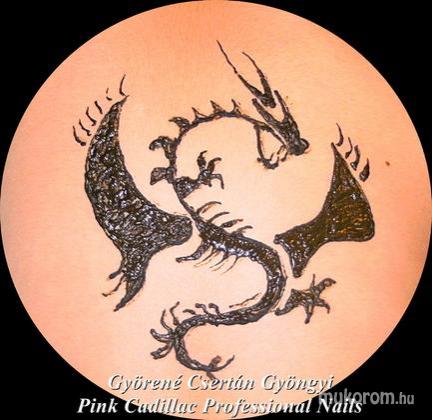 Gyöngyi Györené Csertán - henna szabadkézzel - 2011-08-30 19:43