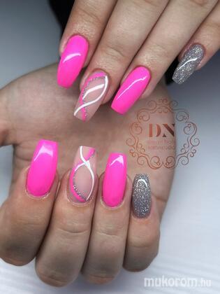 Dream Nails Körömstúdió - Pinky - 2024-11-18 11:23