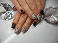 mukorom.hu - Zebra nails