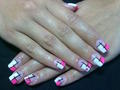 pink és fehér
