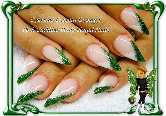 Gyöngyi Györené Csertán - Green nails - 2013-07-02 22:06