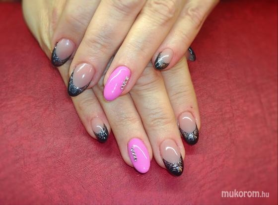 Baranyai Györgyi Júlia - Szilveszteri - 2013-12-22 23:19