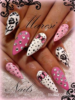 Marcsi Nails - Vidám - 2015-10-18 16:28