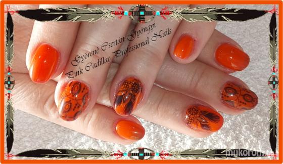 Gyöngyi Györené Csertán - Orange nail - 2016-11-26 19:21