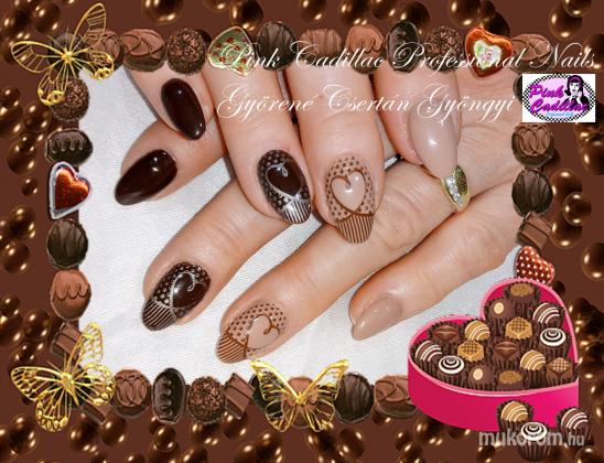 Gyöngyi Györené Csertán - Valentines Day nail art - 2020-05-29 18:52