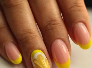 Summer nails