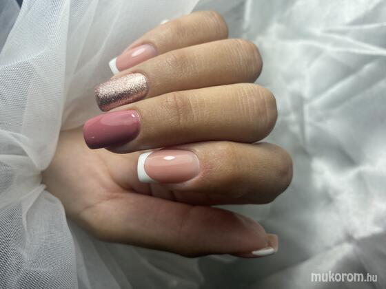 Nails by Mary Saloon - Festett francia - 2024-10-09 18:48