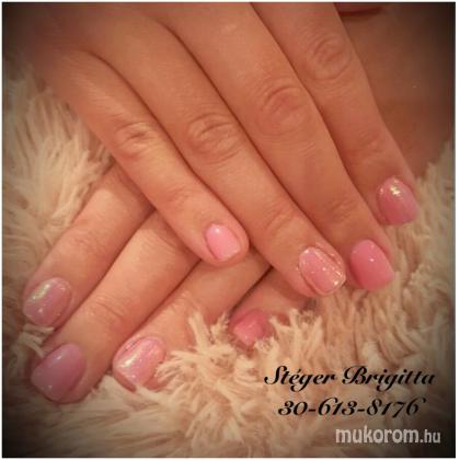 Lola Nails  (Stéger Brigitta) - Porcelán és sellőpor - 2015-11-25 11:13