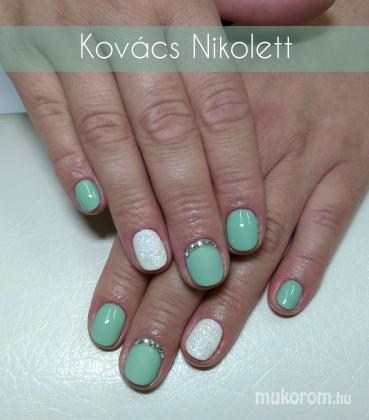 Kovács Nikolett  - Pasztell zöld  - 2019-03-19 13:50