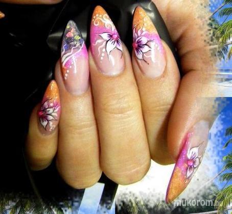 Gedeon Zsuzsanna - My nails  - 2012-04-08 20:58