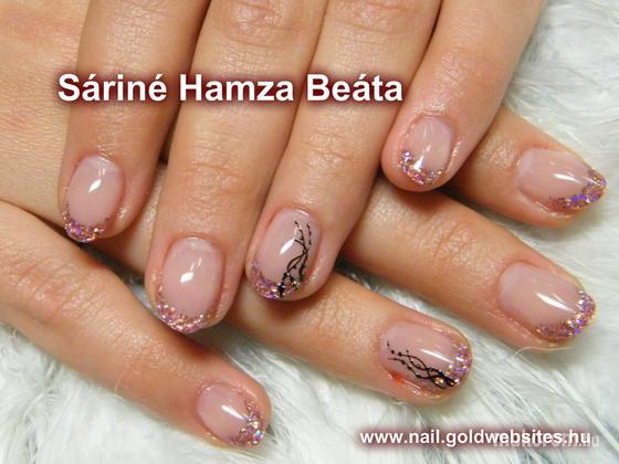 Sáriné Hamza Beáta (Baross Beauty Szalon) - kozmetikus köröm - 2012-10-28 07:32