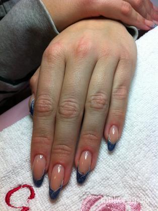 Nail Beauty körömszalon "crystal nails referencia szalon" - Lányomnak - 2012-11-20 20:07