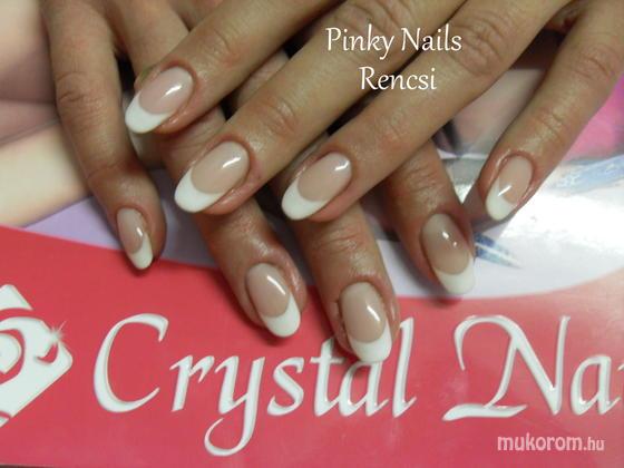 Fridrich Renáta - Gold Deluxe Beauty -Crystal Nails Elite referencia szalon - Marynek - 2013-01-13 20:49