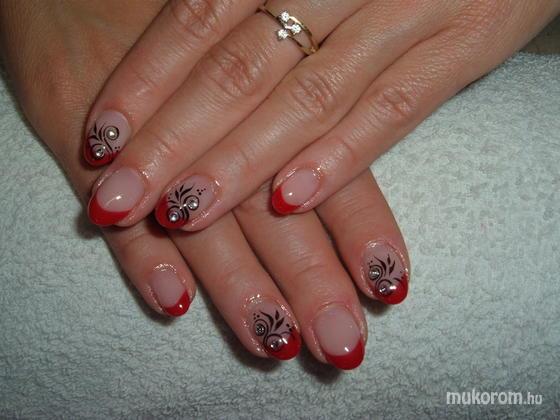 NicolNails - Évi - 2013-01-29 09:10