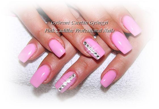 Gyöngyi Györené Csertán - Pink Nails - 2013-07-02 22:09