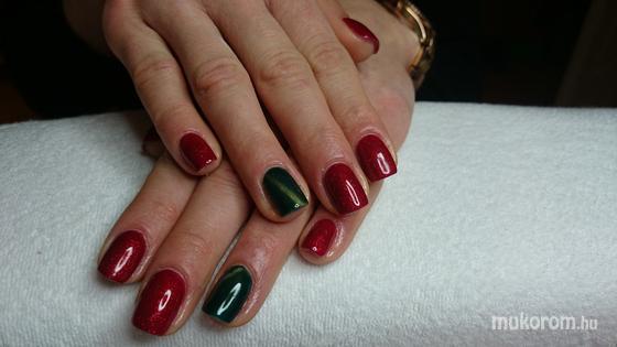 Nail Beauty körömszalon "crystal nails referencia szalon" - Reninek - 2014-12-19 22:28