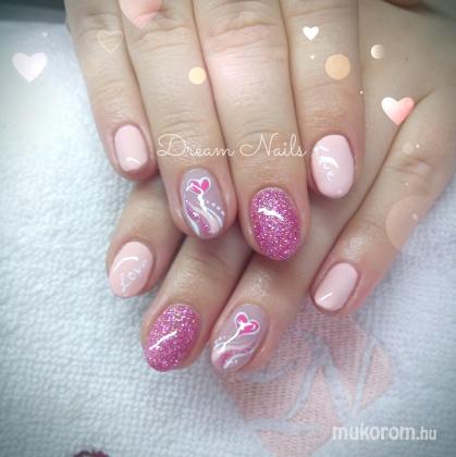 Dream Nails Körömstúdió - Rózsaszí Lamour - 2016-02-17 09:43