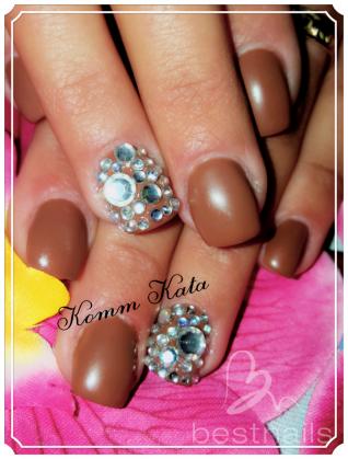  Komm Kata (Kata Nails Stúdió)"Crystal Nails Referenciaszalon" - strasszos - 2016-03-24 22:17