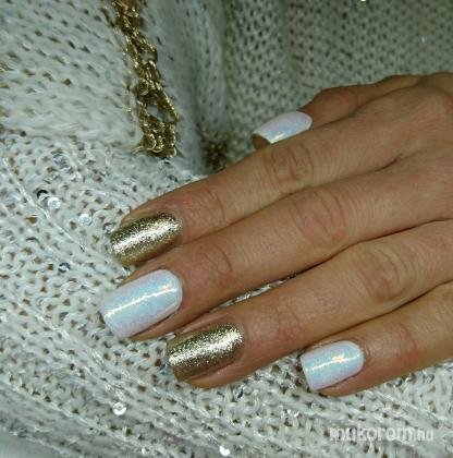 Nail Beauty körömszalon "crystal nails referencia szalon" - Töltés - 2016-10-27 14:41